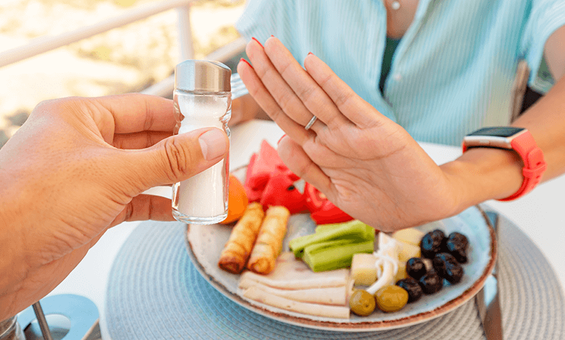 Mikayla Matthews: Eczema's Impact on Self-Esteem and Public Appearances